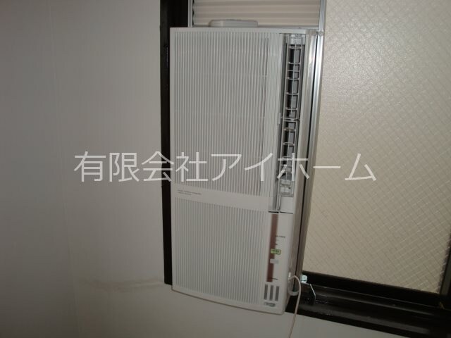 物件内観写真2　(ルームエアコン)