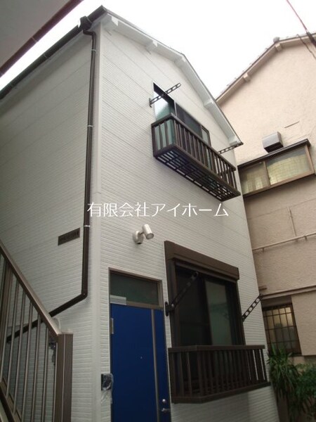 パールハイツ３号棟外観写真