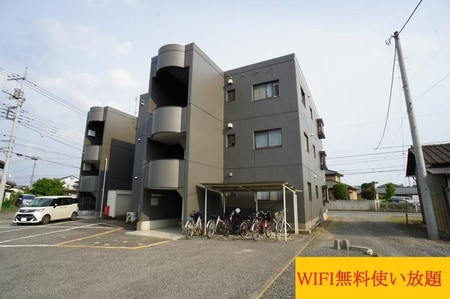 ツインハイム宝泉外観写真