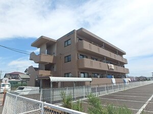 ブレインコート　ルピナス外観写真