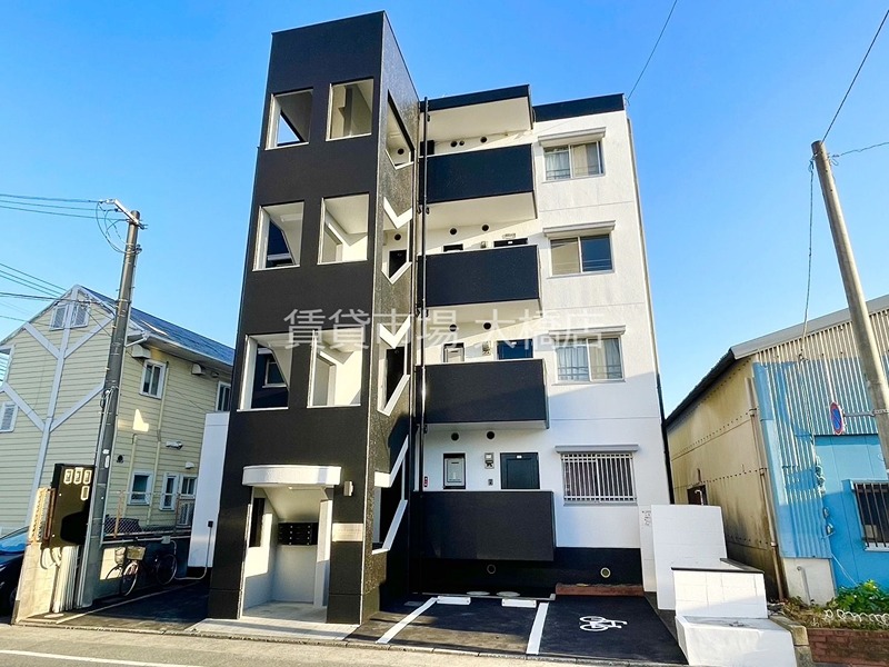 RESIAS　KASUGA　BLDG