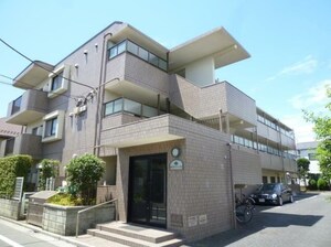ヴィラオークス外観写真