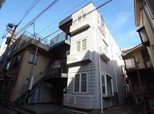 エムアンドエムII外観写真