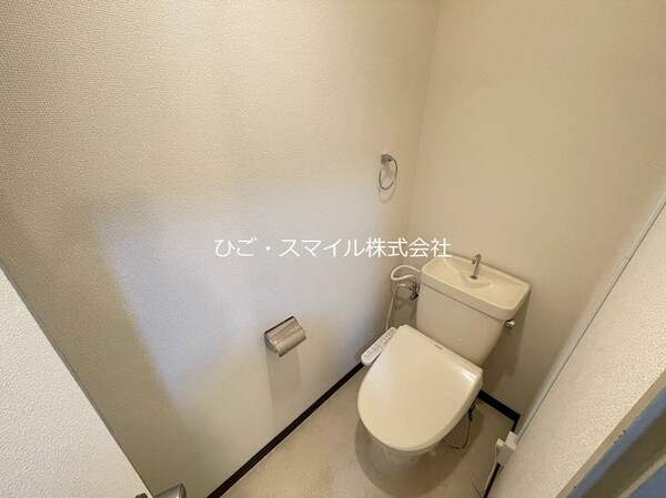 トイレ(温水洗浄便座新品)