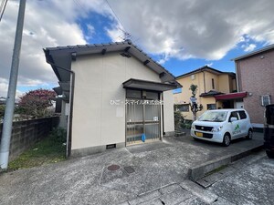 川尻元三町貸家外観写真