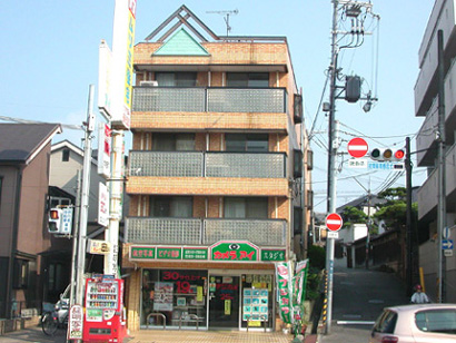 アネーロ岸和田