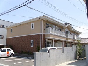 パステル外観写真