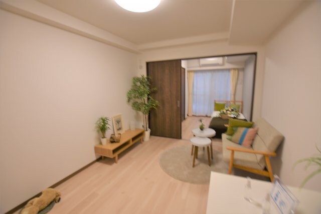 物件内観写真5　(モデルルームの写真です)