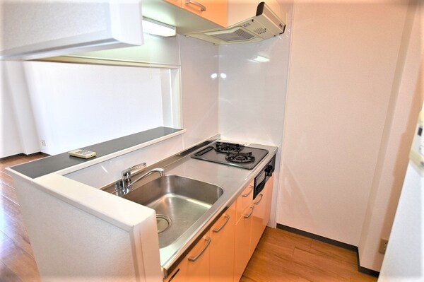 キッチン(参考写真です（ガスコンロは設置されていません）)