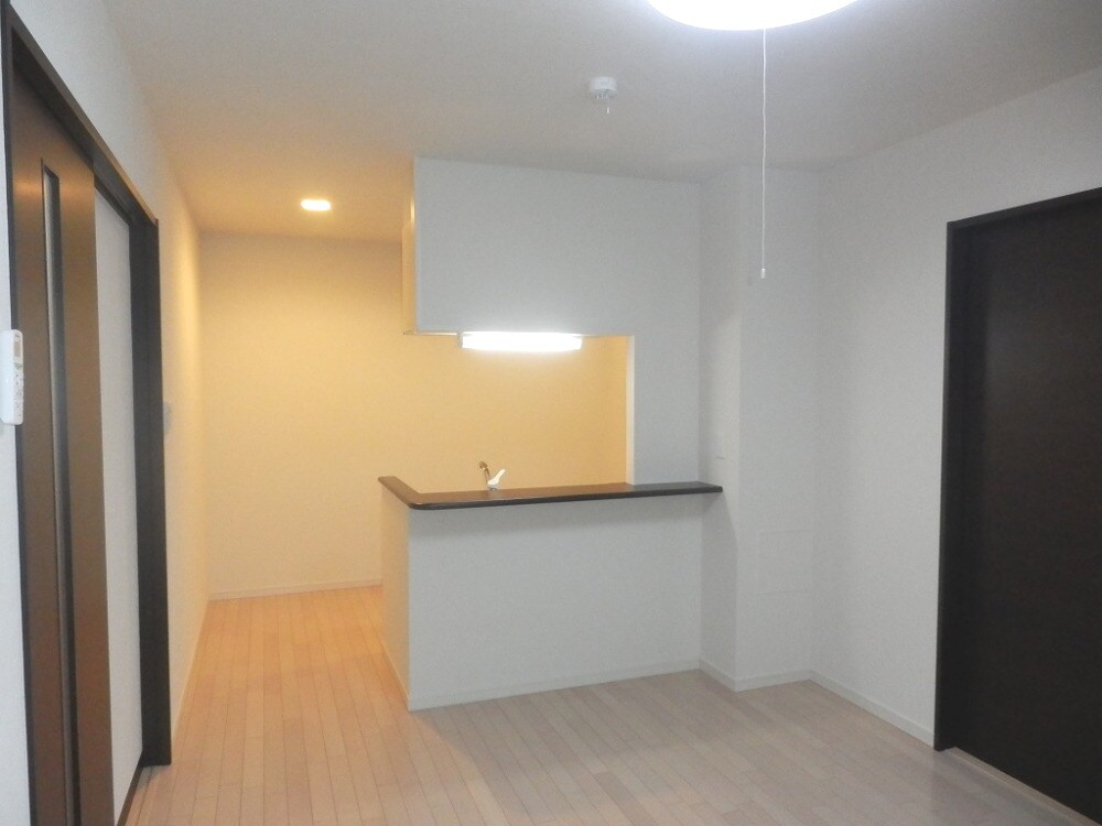 物件内観写真5　(参考写真です)