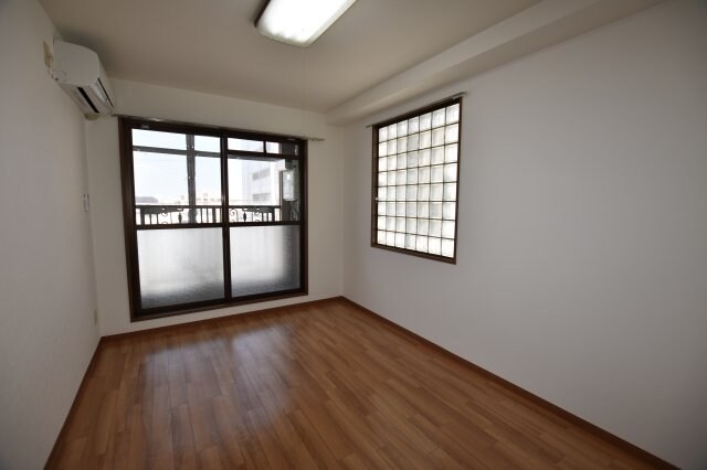 物件内観写真4　(参考写真です)