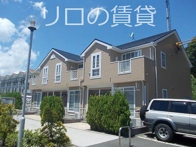フローラヴィレッジCの物件外観写真