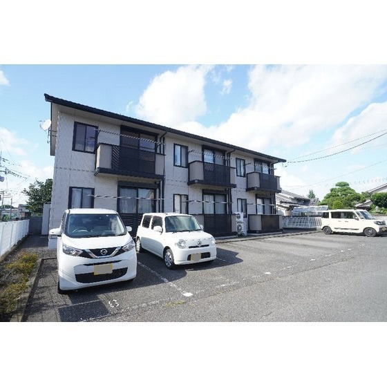 アンバー・ヴィラの物件外観写真