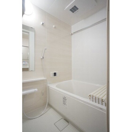 ミラマールのバス(追焚き、浴室乾燥機付き)