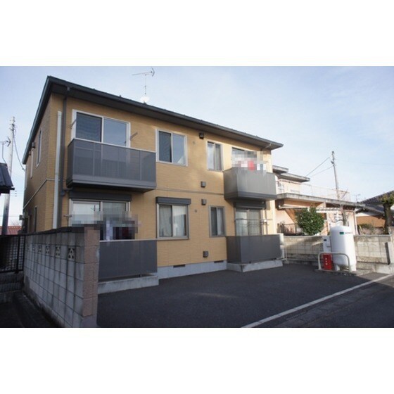 ゴールドベルクの物件外観写真