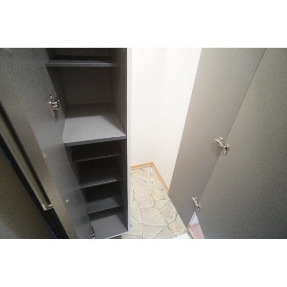 カーサＨＡＫＯＤＡの玄関