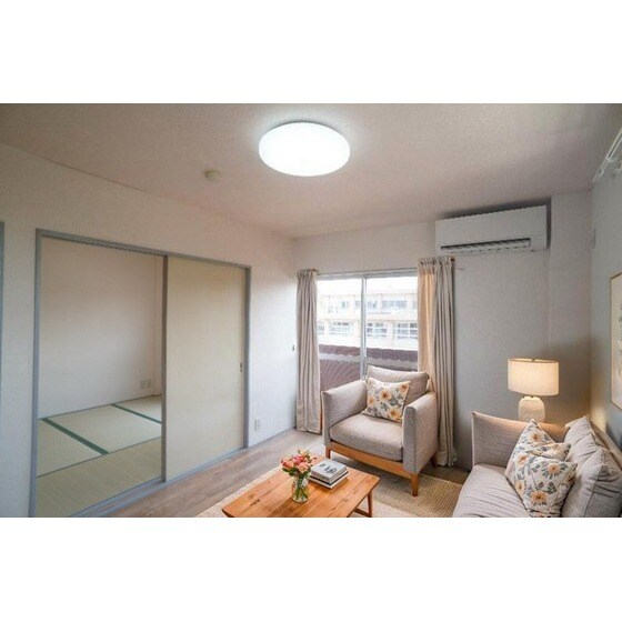 物件内観写真6　(CGで家具等を配置したもので家具)