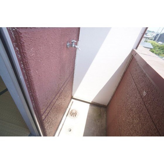 物件内観写真16　(洗濯機置き場)