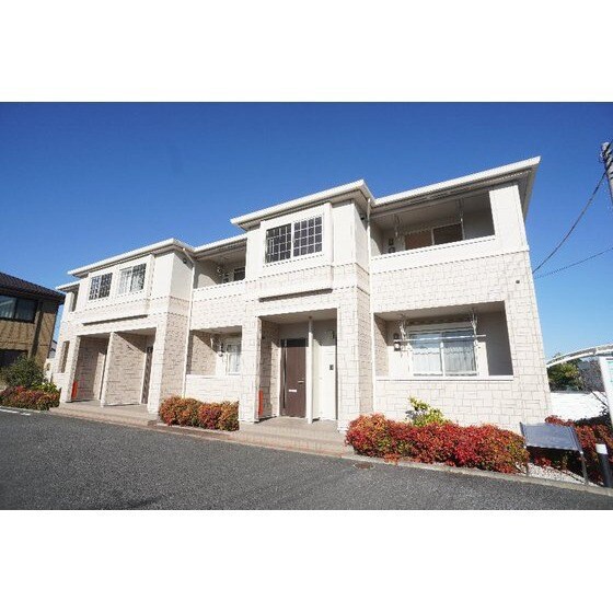 エストレインの物件外観写真