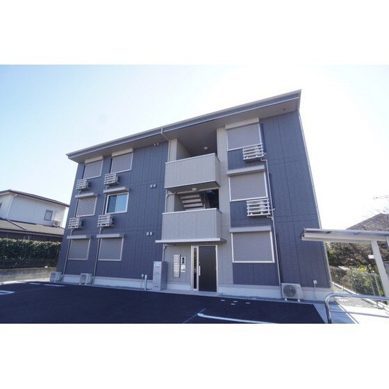 ガーネットの建物外観