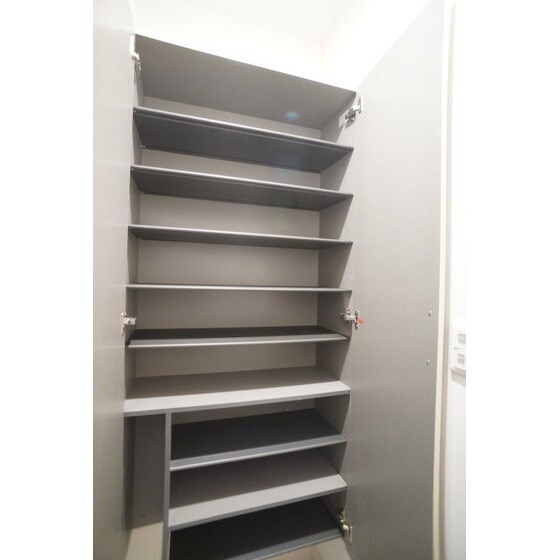 ガーネットの玄関