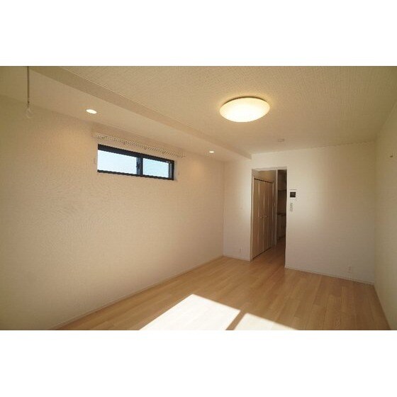 Ｙ’ｓアビタシオン青柳の居室・リビング