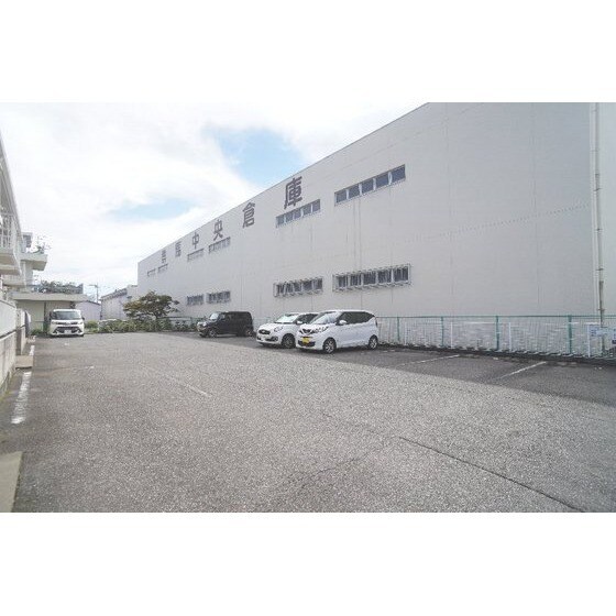 ジャムの駐車場