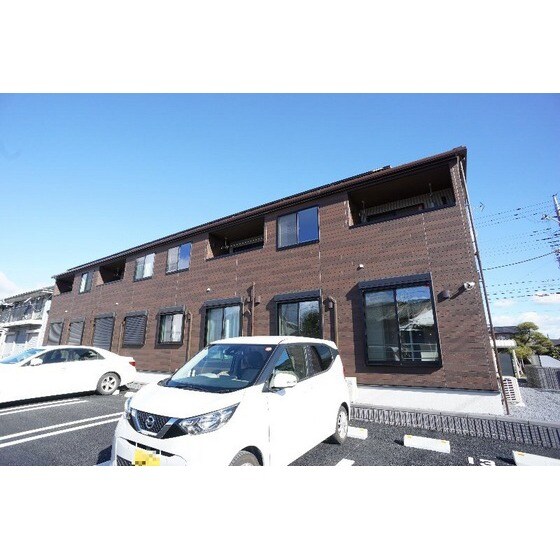 ルーツショアⅠの建物外観