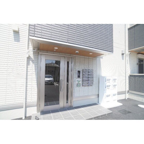 フェリーチェ　ＭＡＥＢＡＳＨＩのエントランス(オートロックあり)