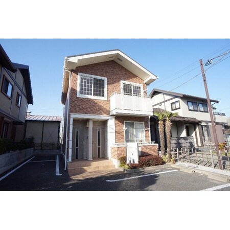 エレガンテカーサ外観写真