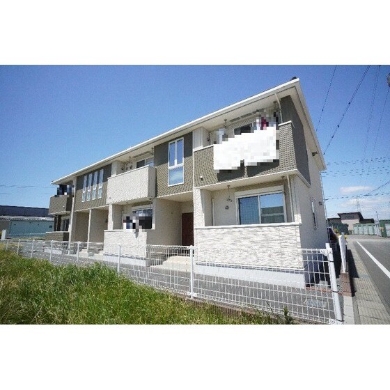 ルナ・ピエナⅠの物件外観写真