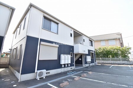 シャーメゾンラフィーネ　III番館外観写真