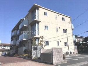 ローレルTAKU外観写真