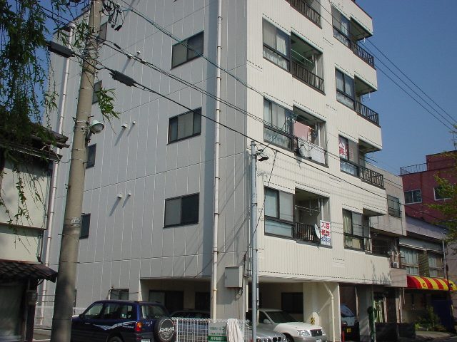 上野ハイツ