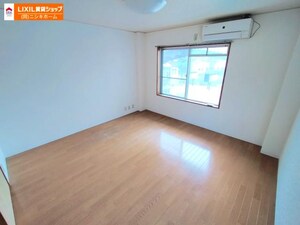 ピースクラージュB外観写真