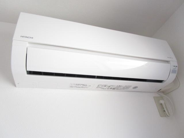 物件内観写真25　(エアコンは2台設置)
