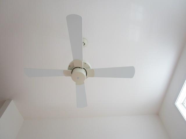 物件内観写真25　(おしゃれなシーリングファン)
