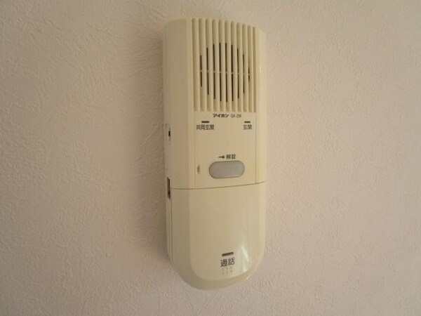 その他設備(インターホンは簡単操作)