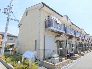 NEST ONE A棟外観写真