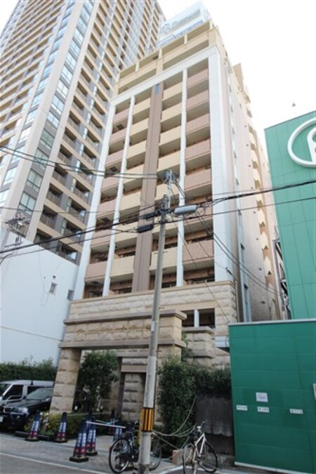 プレサンス本町リアルシティ外観写真