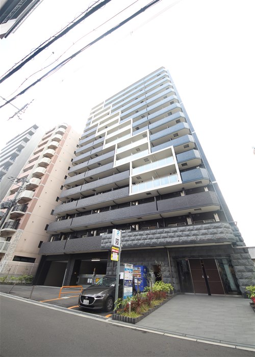 プレサンス谷町九丁目駅前