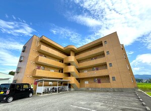 ラ・ヴィラ大沢野外観写真