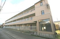 富山地方鉄道富山港線 越中中島駅 3階建 築39年の外観写真