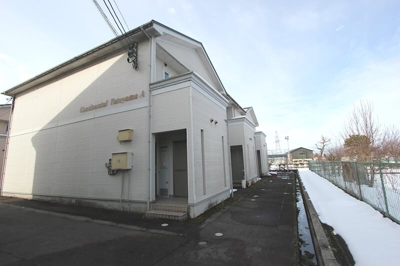 コンチネンタル立山　A棟の物件外観写真