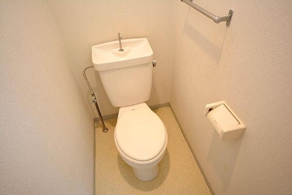トイレ(スカーラⅡ ※同タイプの室内写真です)