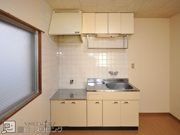 キッチン(原コーポ ※同タイプの室内写真です)