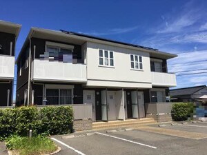 シャーメゾンマルシェ C棟外観写真