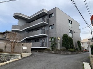 ロイヤル本郷マンション外観写真