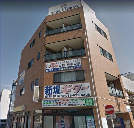 サンエール新宿外観写真