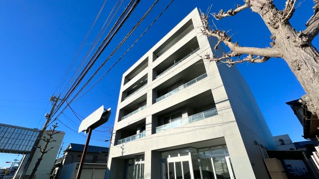 ディルッソ西間門
